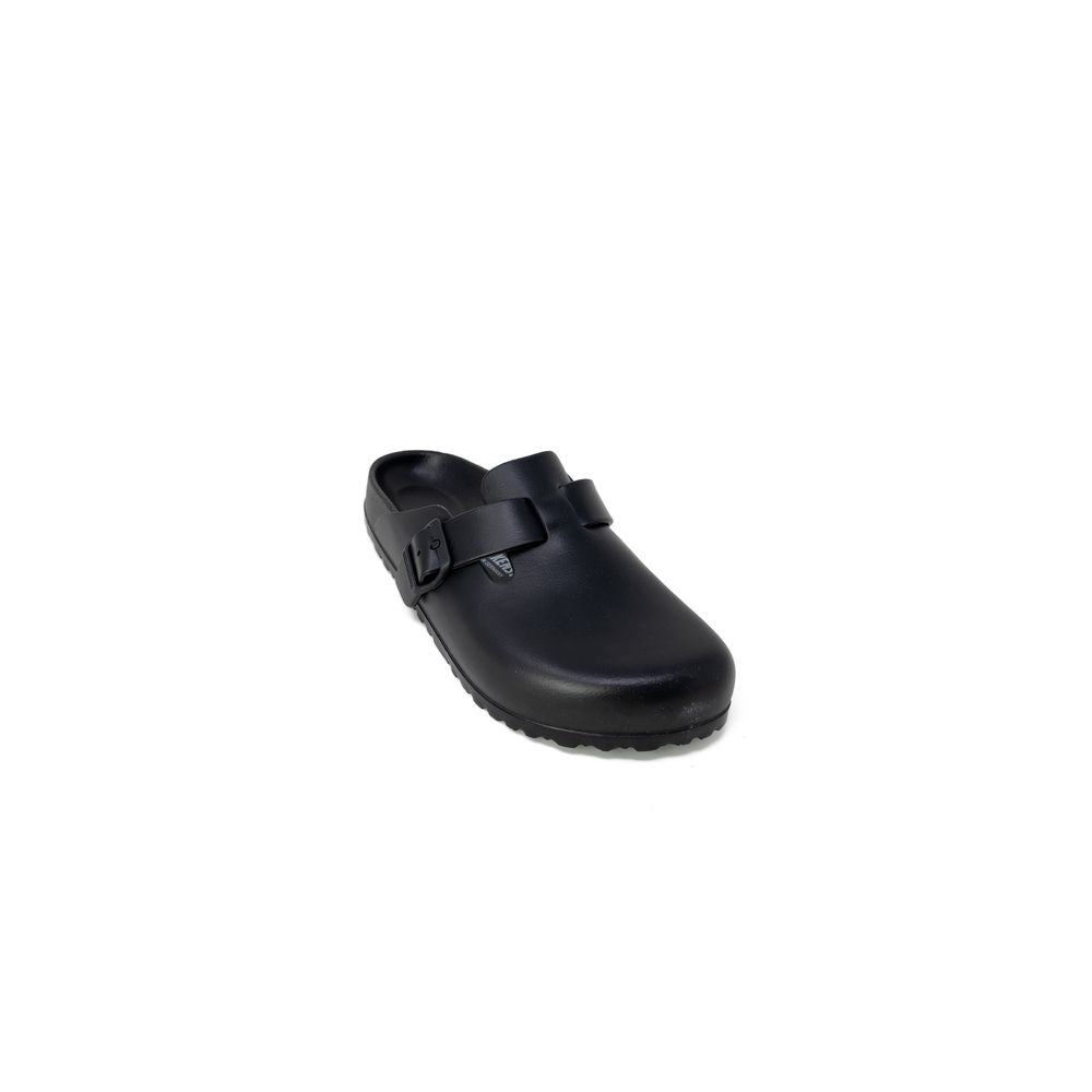 Black Plastic Slipper