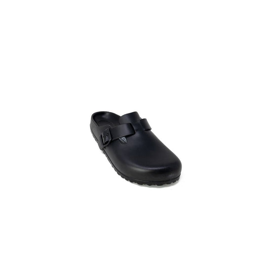 Black Plastic Slipper