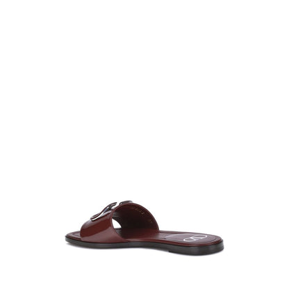 Patent leathe VLogo slide Sandals