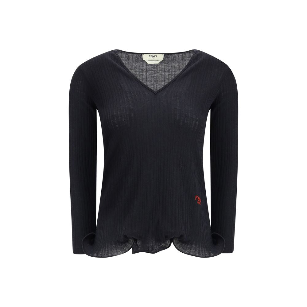 Long-sleeved Virgin Wool top